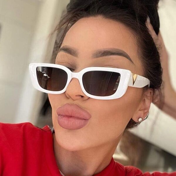 Retro Cat Eye Sunglasses Women/Men Unisex With Fashion V-shaped Foots Outdoor Sunshade Square Sun Glasses