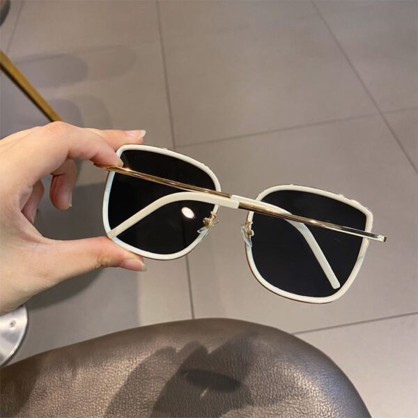 Women's Luxury Sunglasses with Large Frame UV400 Optical Sun Protection Black and White Frames Fashionable Style