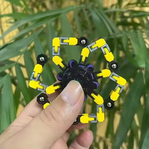 SpinMaster Transformable Fidget Toy - LF420 - Image 3