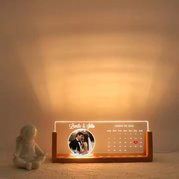 Personalized LED Photo Frame with Wooden Base - LN2 💖 - Image 4